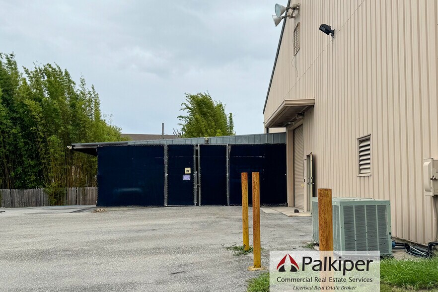 4340 Edgewater Dr, Orlando, FL à louer - Photo du bâtiment - Image 3 de 15