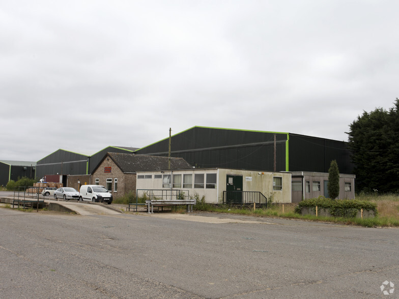 East Kirkby Airfield, East Kirkby à vendre - Photo du bâtiment - Image 3 de 4