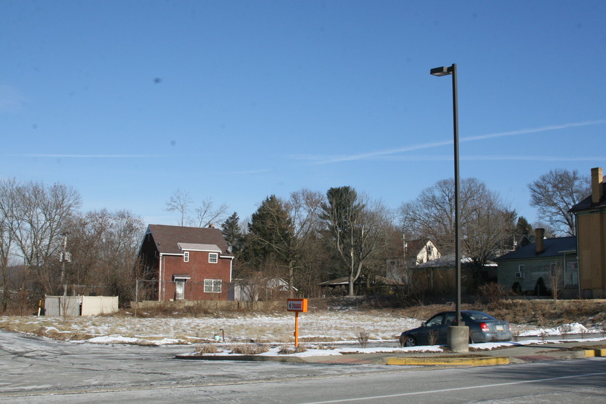 Grandview Ave, Tarentum, PA à louer - Autre - Image 3 de 3