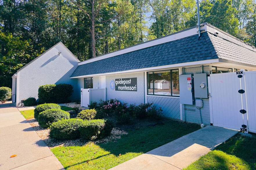 2358 Shallowford Rd, Marietta, GA for sale - Building Photo - Image 1 of 30