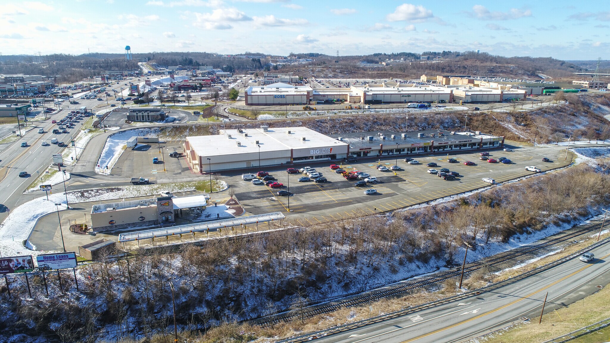 1100 W Pittsburgh St, Greensburg, PA for lease Building Photo- Image 1 of 2