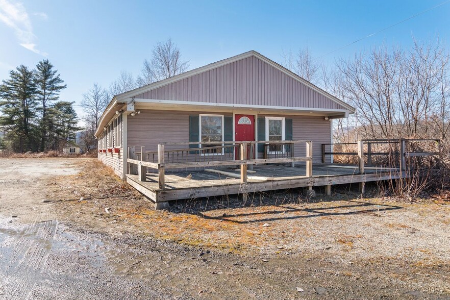 834 Lancaster Rd, Lancaster, NH for sale - Primary Photo - Image 1 of 1