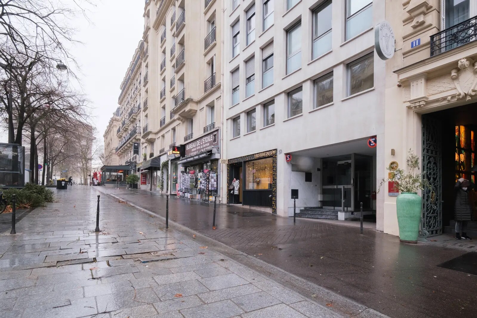 9 Avenue Mac-Mahon, Paris à louer Photo du bâtiment- Image 1 de 5