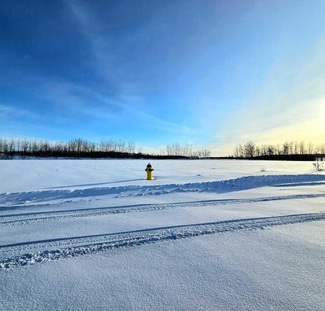 Plus de détails pour 9514 83 Av, Lac La Biche, AB - Terrain à vendre