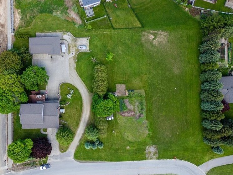 36 Westhill Dr, Waterloo, ON for sale Primary Photo- Image 1 of 1