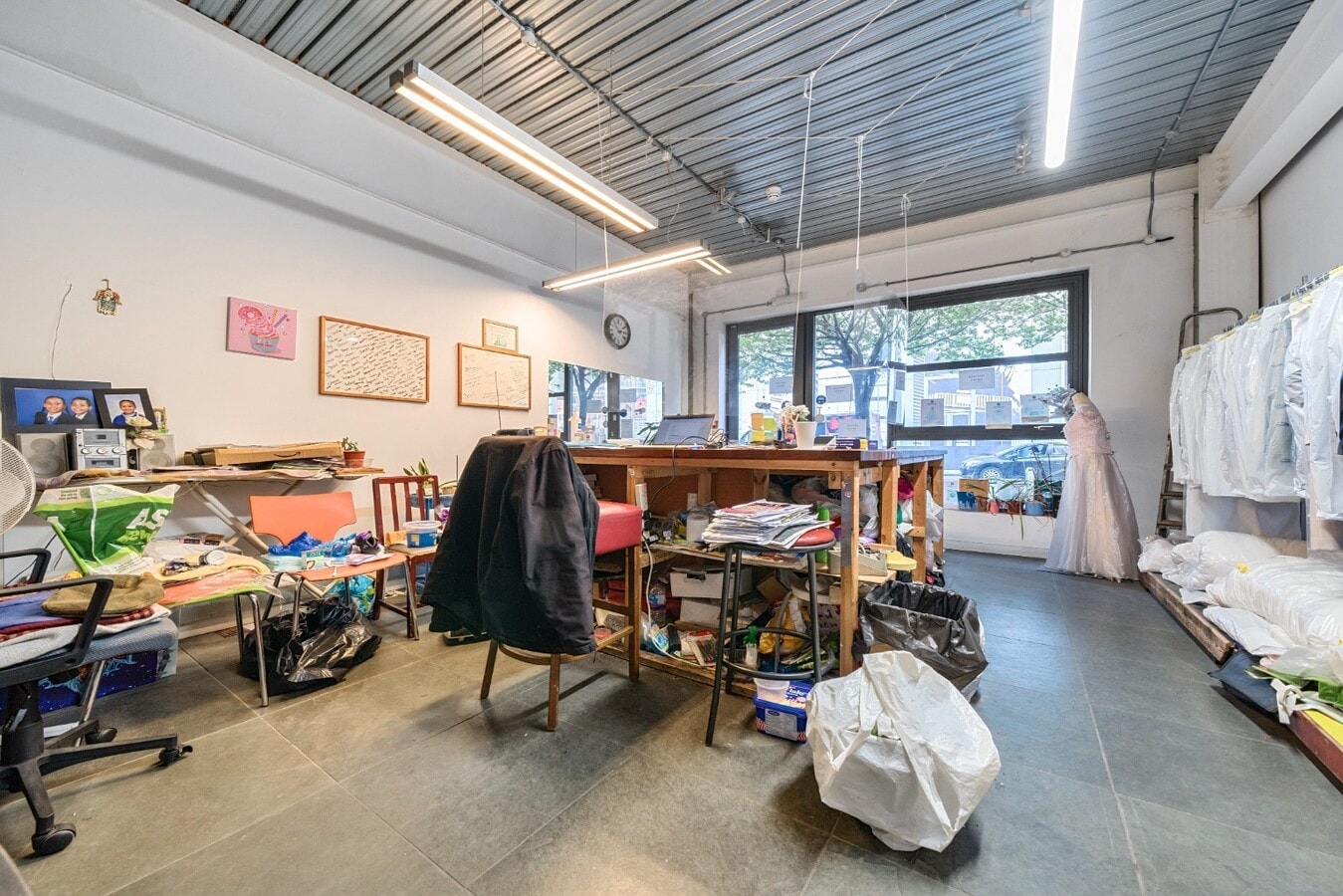 133-137 Creek Rd, London, LND SE8 3DB - Unit 135 - - Interior Photo - Image 1 of 3