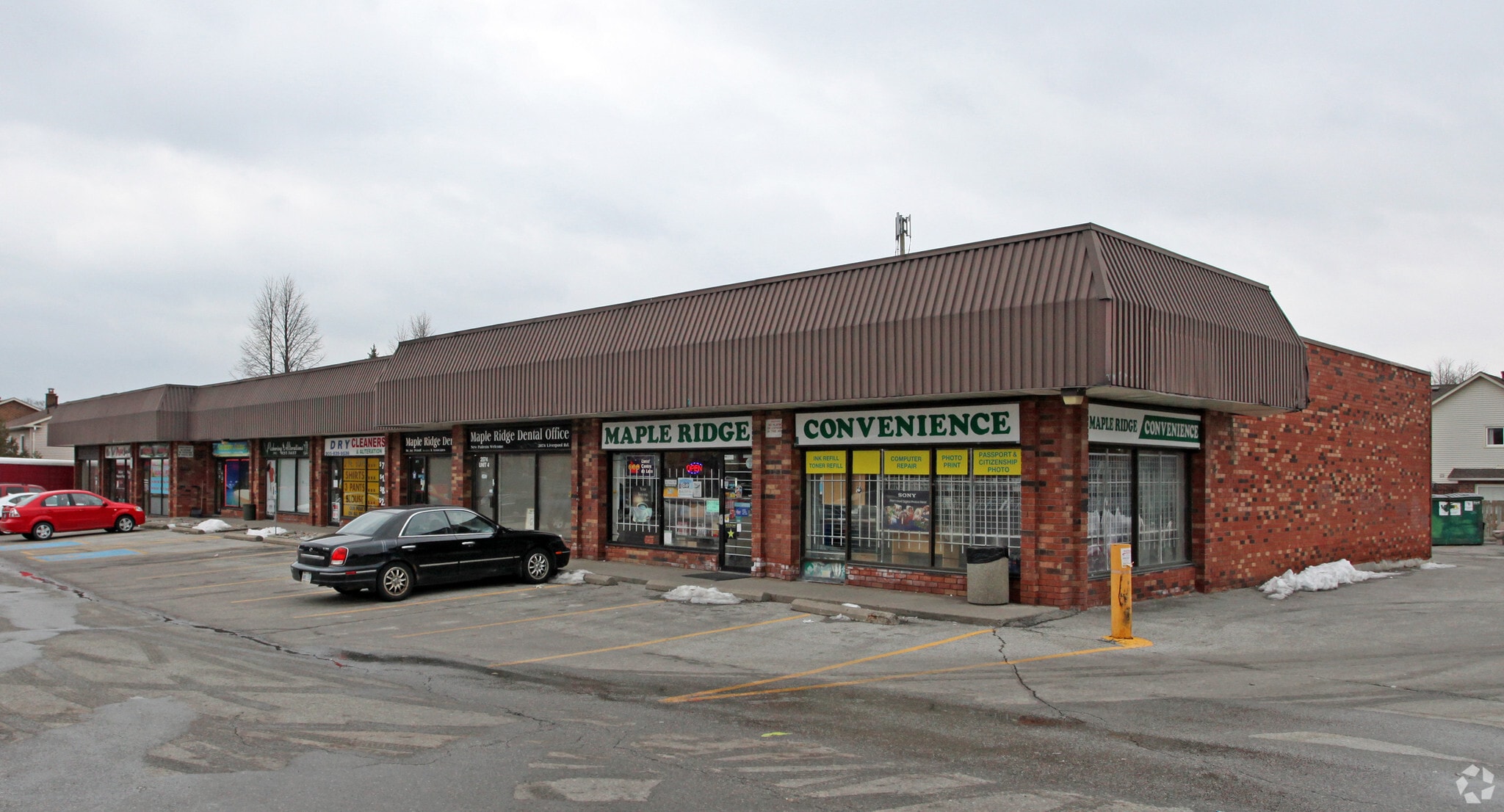 2060-2076 Liverpool Rd, Pickering, ON for lease Primary Photo- Image 1 of 4