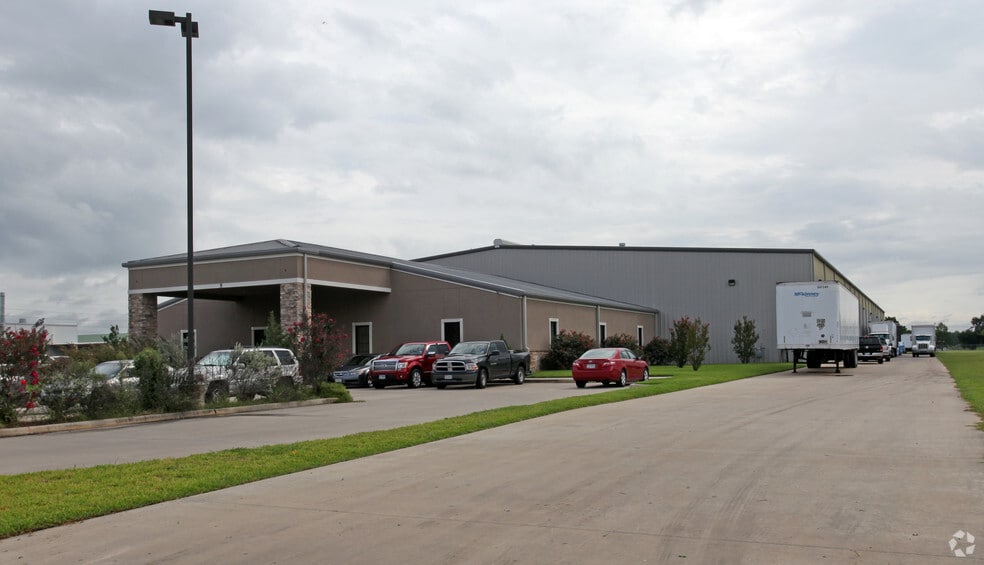19300 Oil Center Blvd, Houston, TX for lease - Primary Photo - Image 1 of 7