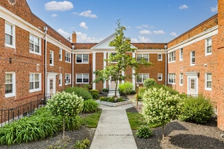 More details for 20000 Van Aken Blvd, Shaker Heights, OH - Multifamily for Sale