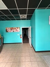 8000-8022 NW 39th Expressway, Bethany, OK à louer Photo intérieure- Image 1 de 2