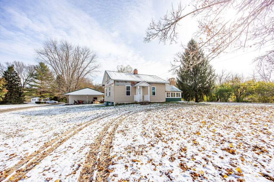 6879 River Rd, Harrison, OH à vendre - Photo du bâtiment - Image 3 de 54