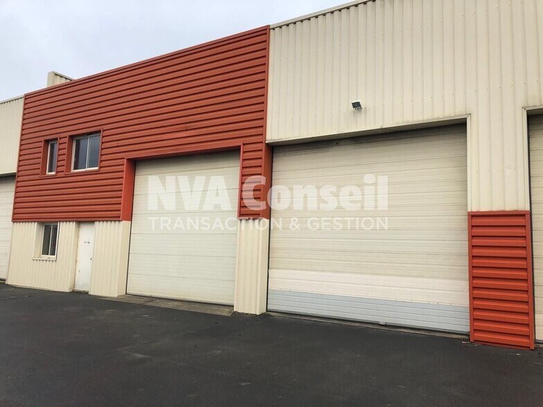 4 Rue De La Butte Rouge, Pierrelaye for lease - Building Photo - Image 2 of 10