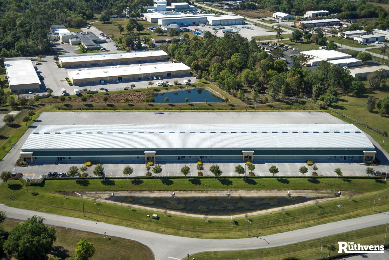 3919 Air Park Dr, Lakeland, FL à louer Photo du bâtiment- Image 1 de 7