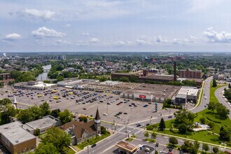 50 Rue Dufferin, Salaberry-de-valleyfield, QC - Aerial map view