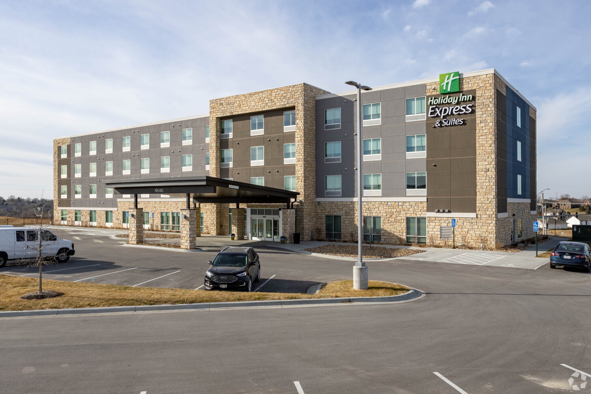 19040 Evans St, Elkhorn, NE à vendre Photo principale- Image 1 de 16