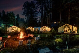 Plus de détails pour 16590 River Rd, Guerneville, CA - Services hôteliers à vendre