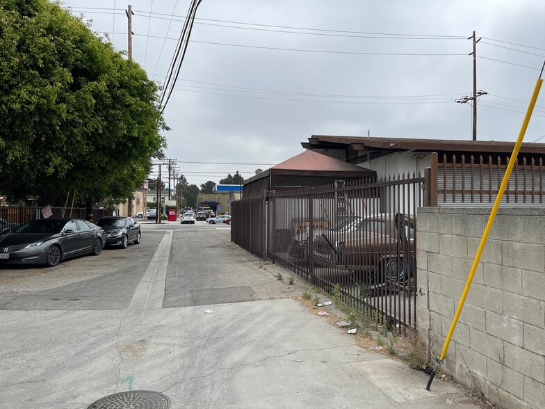 11203 Washington Pl, Culver City, CA for sale - Building Photo - Image 2 of 9