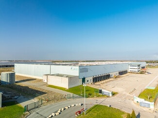 More details for Avenue Ferdinand Magellan, Miramas - Industrial for Lease