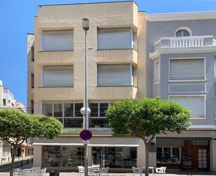 Commerce de détail dans Amposta, Tarragona à vendre - Photo du bâtiment - Image 2 de 2