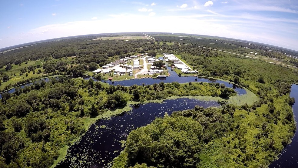 14725 NW 1st Pkwy, Okeechobee, FL à vendre - Autre - Image 2 de 11