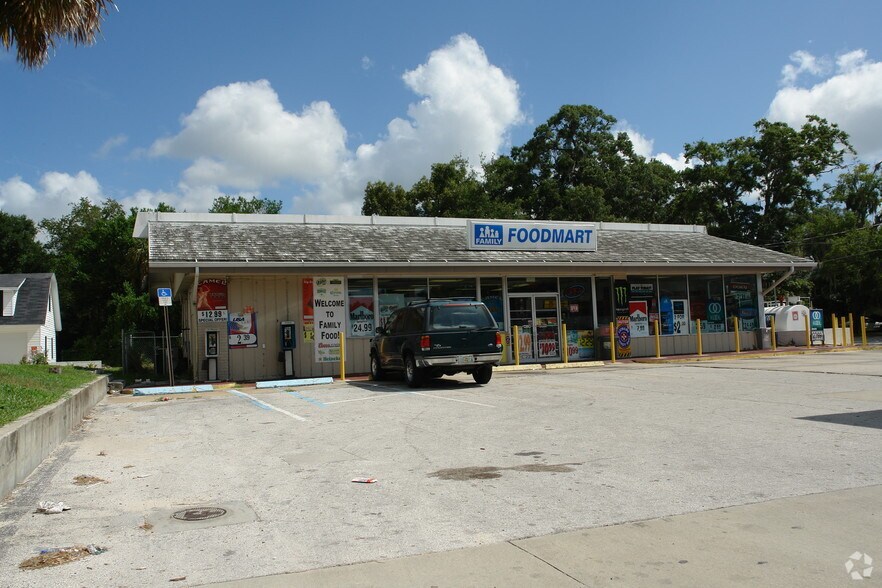 701 W New York Ave, Deland, FL à vendre - Photo du bâtiment - Image 2 de 2