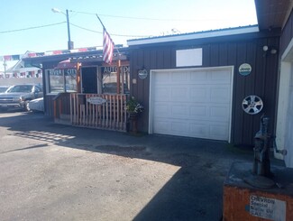 Plus de détails pour 2702 E Sprague Ave, Spokane, WA - Vente au détail à vendre