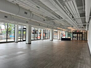 240 S Main St, Bentonville, AR for lease Interior Photo- Image 1 of 11