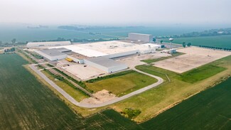 Plus de détails pour 6821 E County 1100 Rd N, Mattoon, IL - Industriel à louer