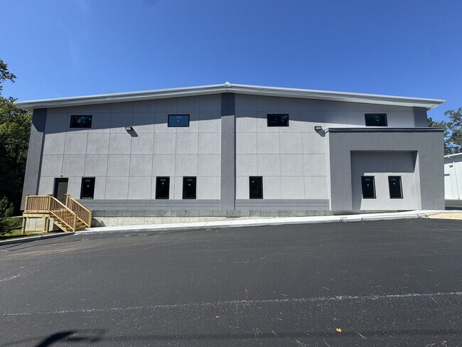 Plus de détails pour 9501 Palmetto Commerce Pky, Ladson, SC - Local d'activités à louer
