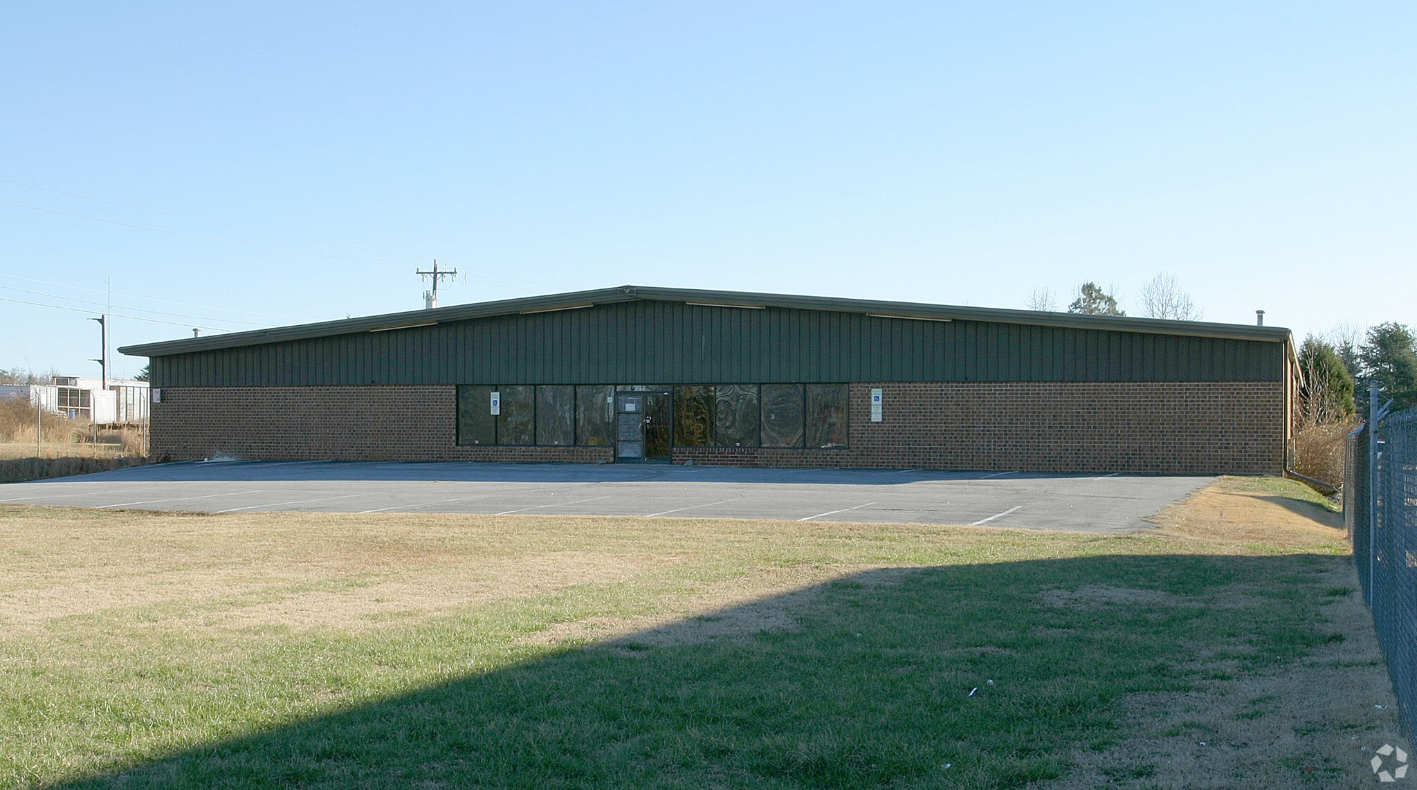 311 Creek Ridge Rd, Greensboro, NC for lease Primary Photo- Image 1 of 3