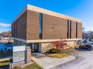 More details for 10533 W National Ave, West Allis, WI - Office for Sale