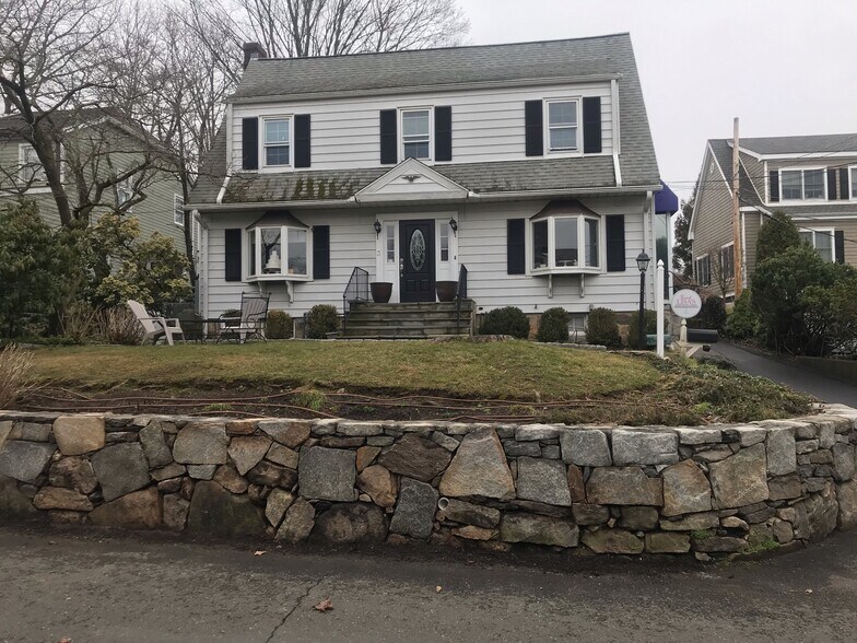 3 Field Rd, Cos Cob, CT à vendre - Photo du bâtiment - Image 2 de 26