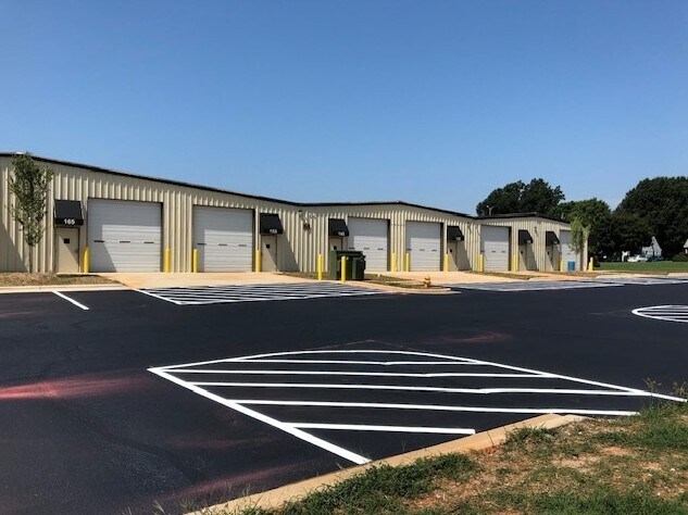 More details for 1136 Louise Rd, Winston-Salem, NC - Flex, Industrial for Lease