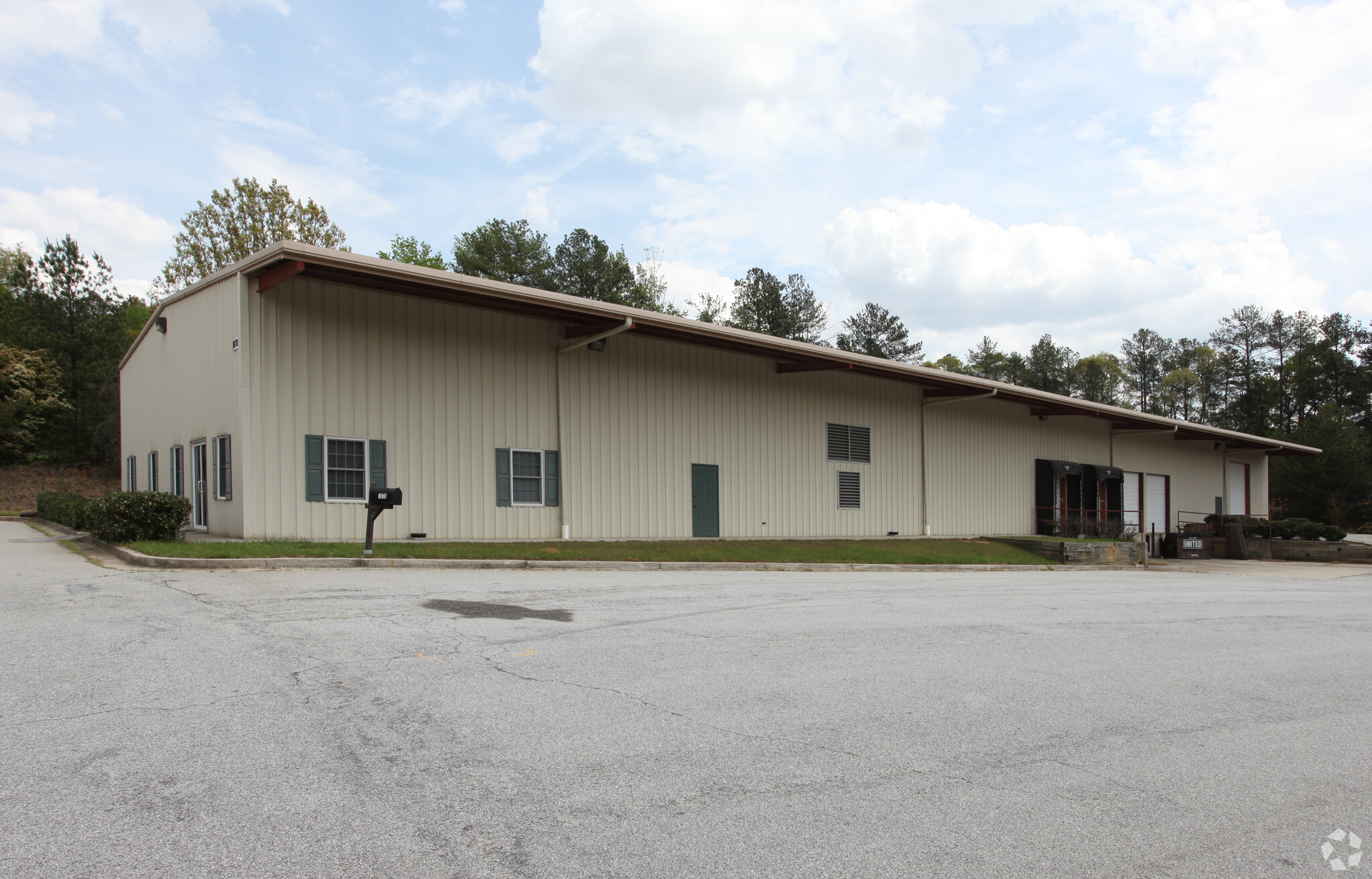 1860-1870 Fence Rd, Dacula, GA for sale Primary Photo- Image 1 of 6