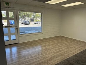 23470 Olive Wood Plaza Dr, Moreno Valley, CA for lease Interior Photo- Image 2 of 23