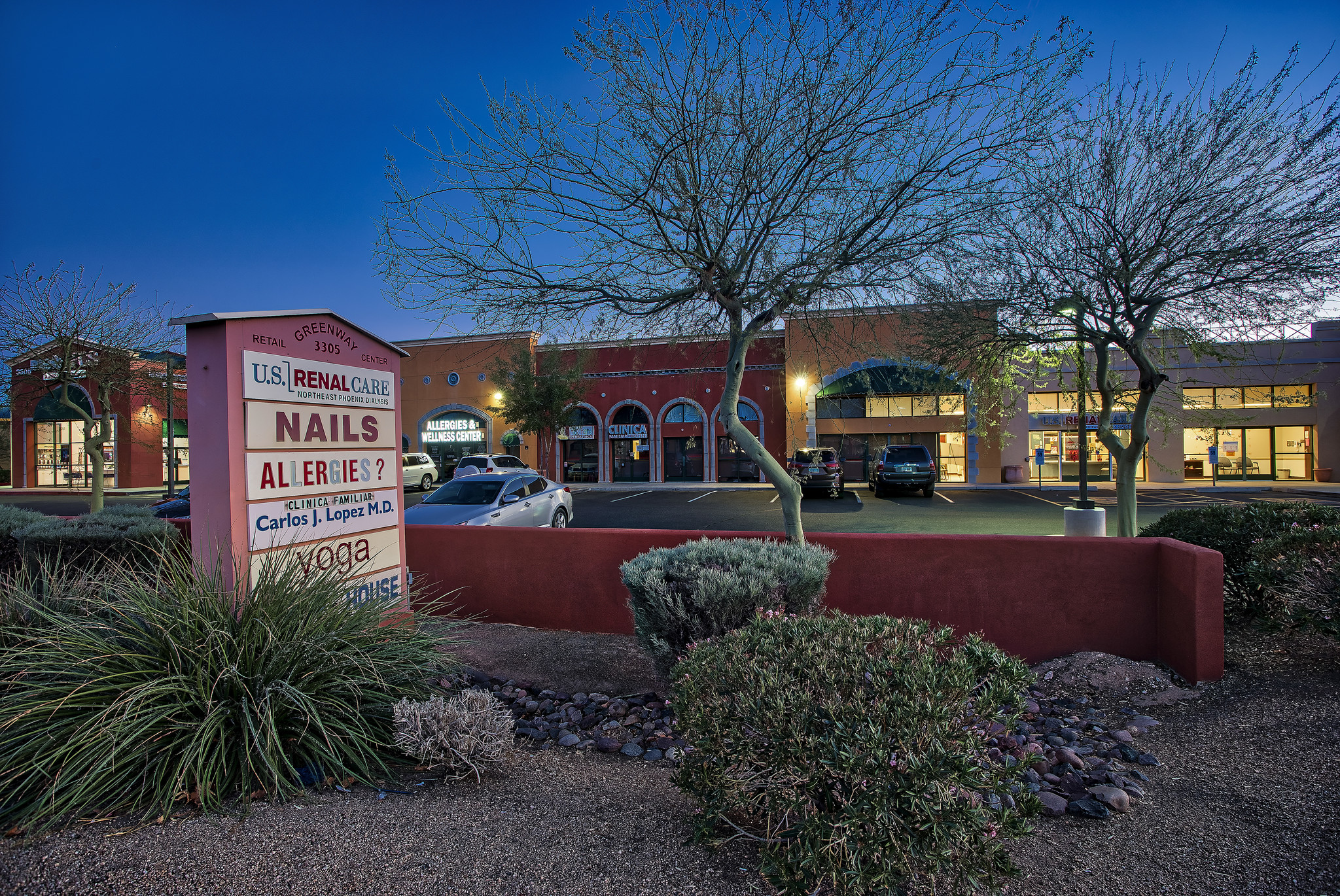 3305 E Greenway Rd, Phoenix, AZ à louer Photo du bâtiment- Image 1 de 6