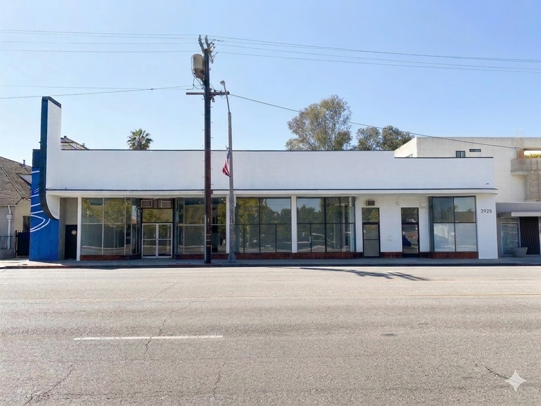 3923 Long Beach Blvd, Long Beach, CA for lease - Building Photo - Image 3 of 8