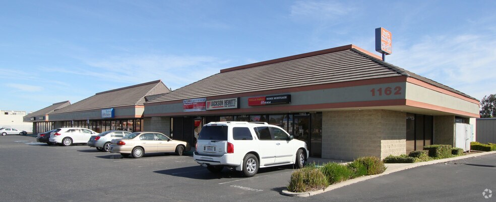 1138-1162 S Main St, Manteca, CA à vendre - Photo du bâtiment - Image 3 de 14