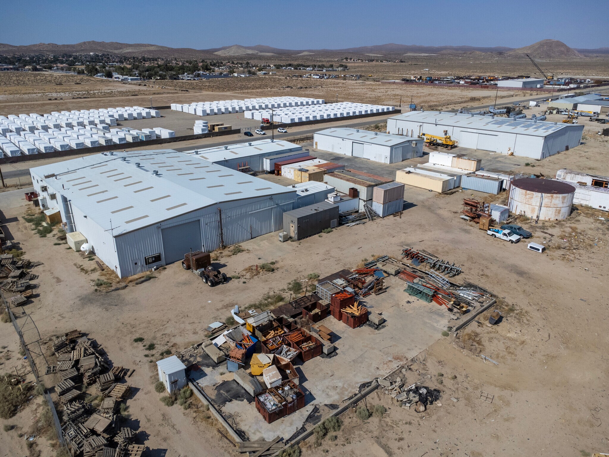 1400 Orange St, Rosamond, CA for lease Building Photo- Image 1 of 7