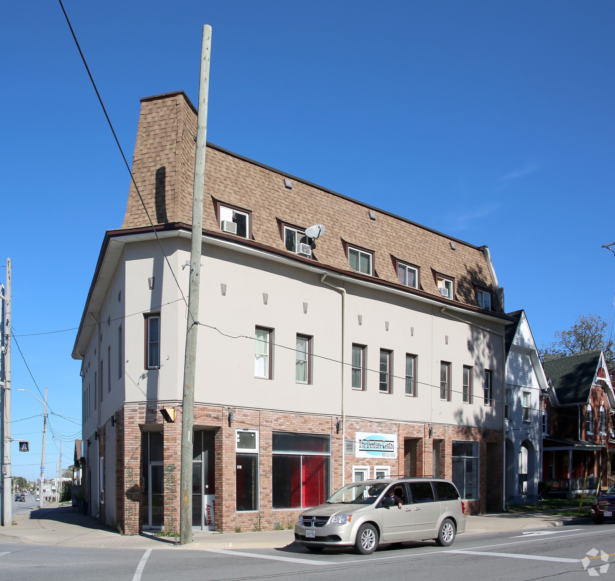 187 Church St, St Catharines, ON à vendre Photo principale- Image 1 de 1