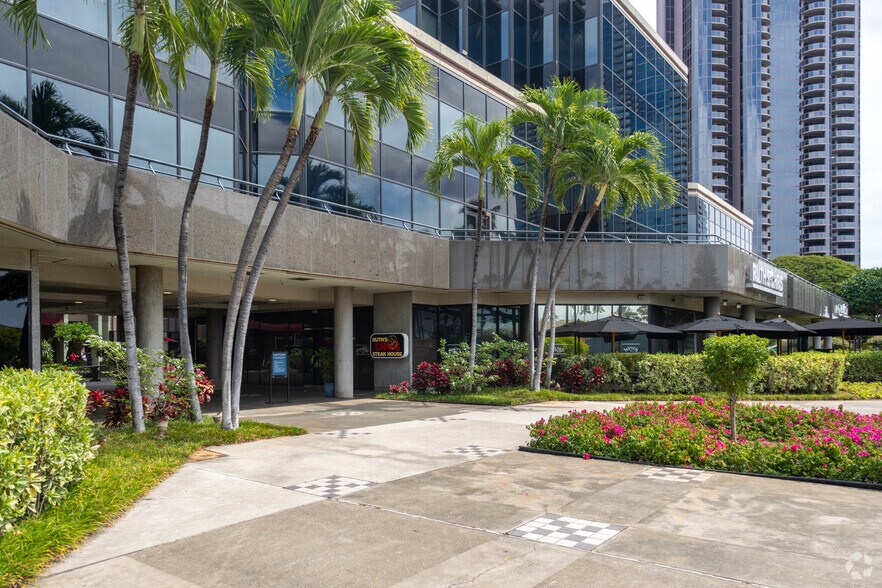 500 Ala Moana Blvd, Honolulu, HI à louer - Photo du bâtiment - Image 3 de 8