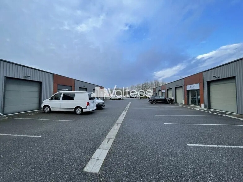 10 Allée De Longueterre, Montrabé for lease - Building Photo - Image 3 of 28