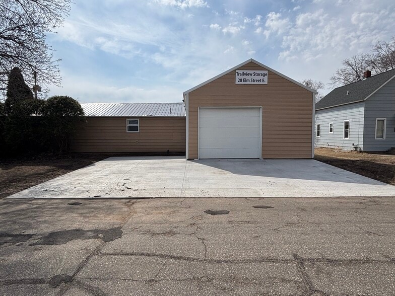 28 East Elm Street, Saint Joseph, MN for lease - Building Photo - Image 1 of 15
