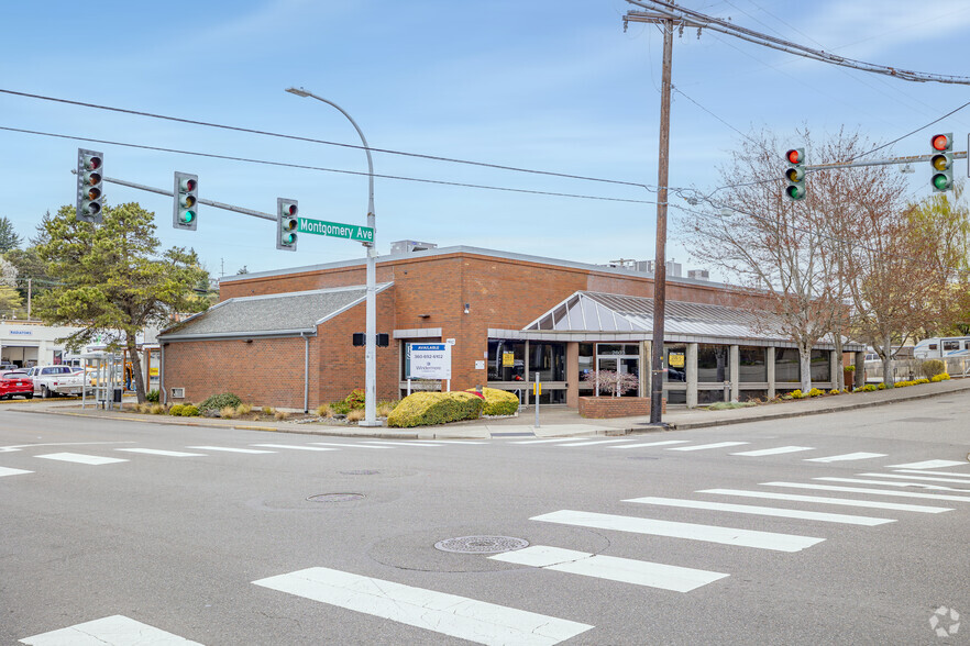 2602 6th St, Bremerton, WA for sale - Primary Photo - Image 2 of 29