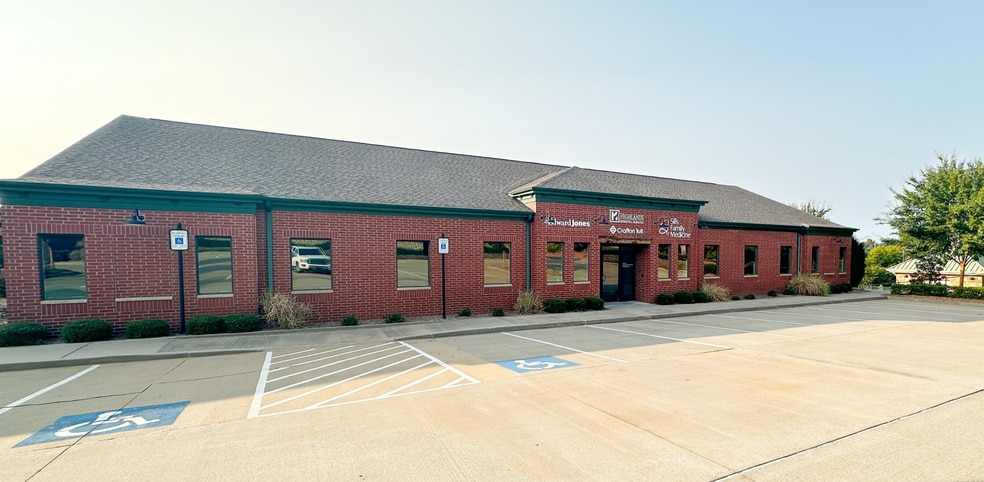8101 McClure Dr, Fort Smith, AR for lease - Primary Photo - Image 2 of 2