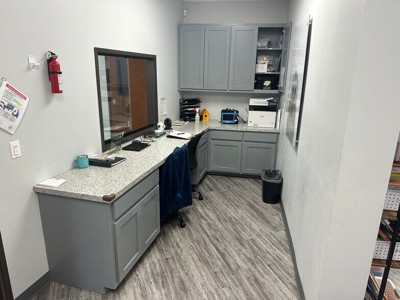 5320 N Tarrant Pky, Fort Worth, TX à louer - Photo intérieure - Image 3 de 13