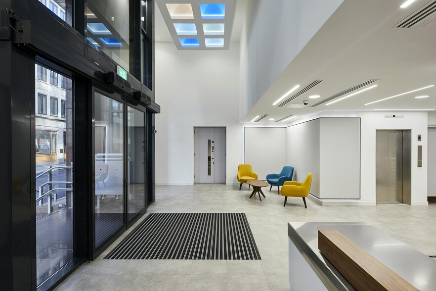 31-41 Worship St, London for lease - Building Photo - Image 3 of 10