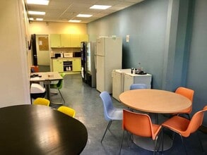 Office in Créteil for lease Interior Photo- Image 2 of 8