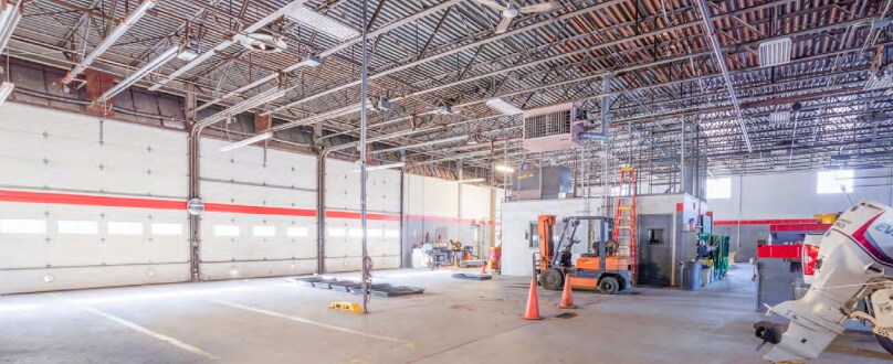 199 Massachusetts Ave, Lunenburg, MA à vendre - Photo intérieure - Image 3 de 11