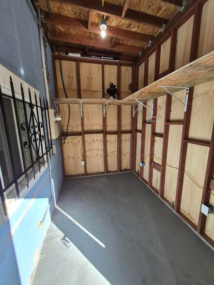 3615 Ocean View Blvd, San Diego, CA à vendre - Photo du bâtiment - Image 3 de 10